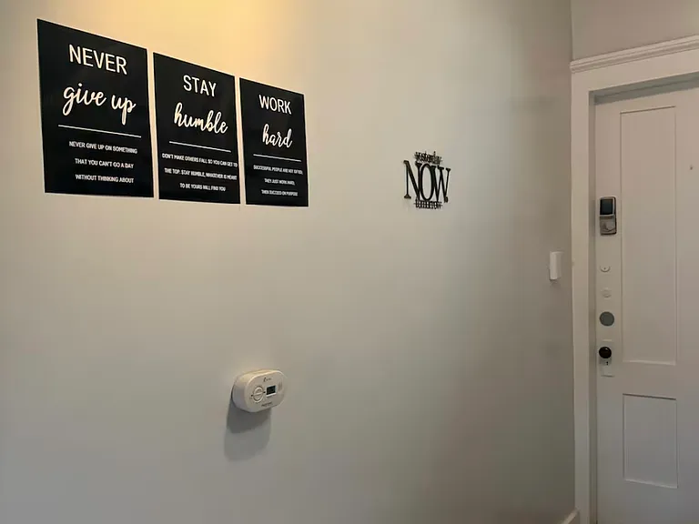 48 Lyon St #9 — Photo 2