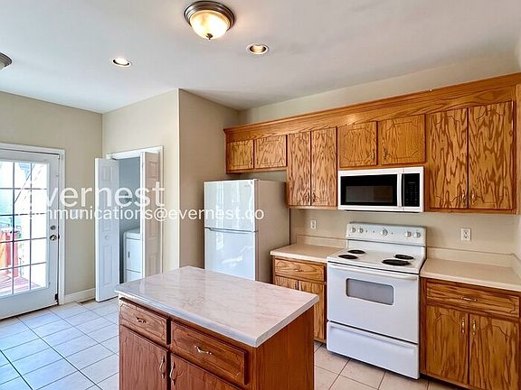 2nd image of 1713 Jacquelin St