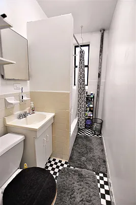 Rented by Bold New York | media 9