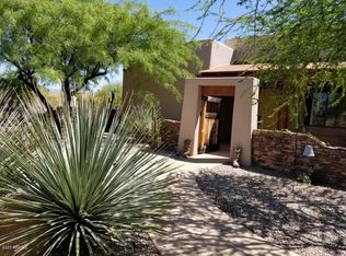 42707 N Castle Hot Springs Rd, Morristown, AZ 85342