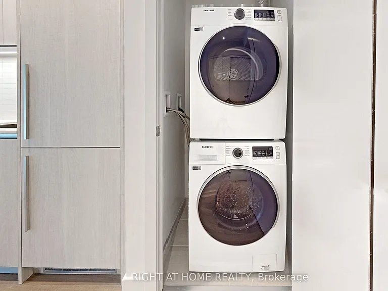 8 Cumberland St #603 — Photo 25