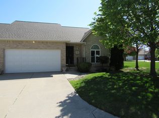 6063 Belmont Ct, Grand Blanc, MI 48439