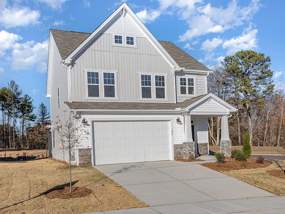 1st image of 104 Alta Crest Ln
