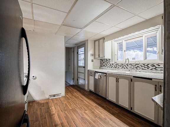 4th image of 4501 English Ave