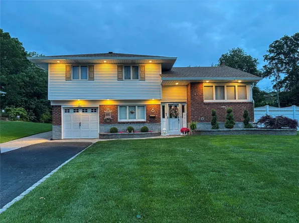 6 Wyoming Street, Commack, NY 11725
