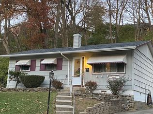 2702 Firtree Ct, Cincinnati, OH 45223