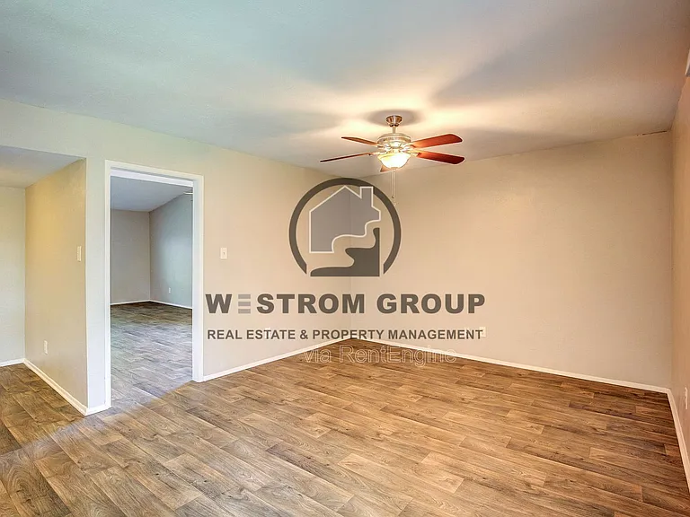 7801 Summerglen Rd — Photo 25