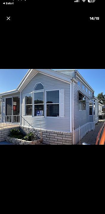 1st image of 37634 Crimson Ln
