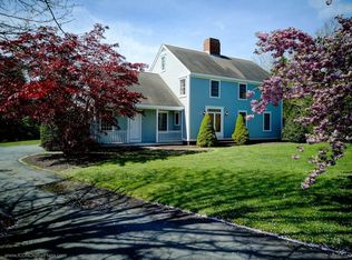 70 Slocum Rd, Portsmouth, RI 02871