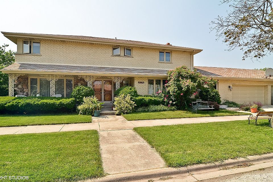 1st image of 6770 N Waukesha Ave
