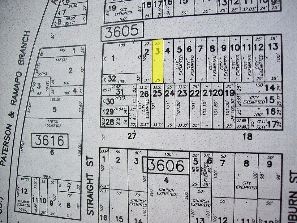 Building Photo 3