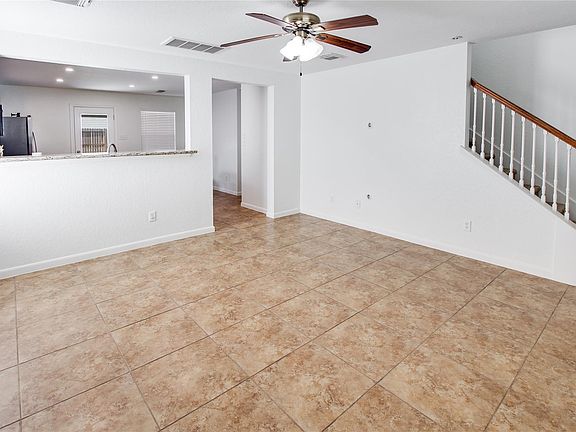 2nd image of 11346 Log Cabin Ln