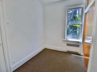 317 49th St, Union City, NJ 07087