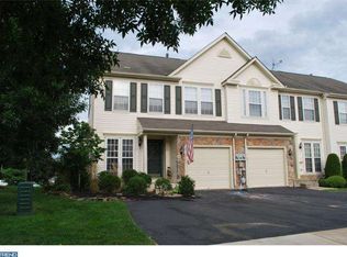 2553 Peachtree Dr, Perkasie, PA 18944