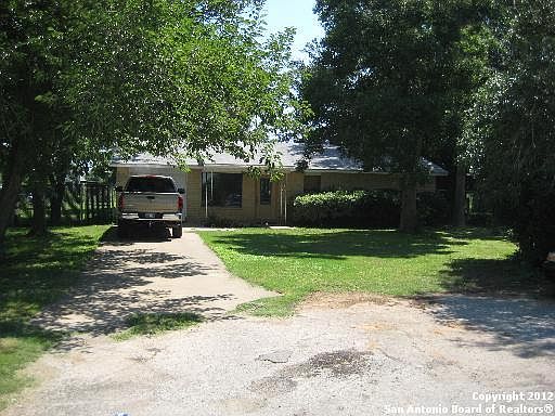 2nd image of 2822 CR 1070 / DOVE LANE