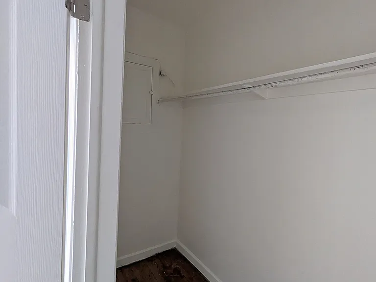 5520 W 24th St #1 — Photo 5