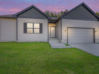 32360 Redbud Ln, Logan, OH, 43138