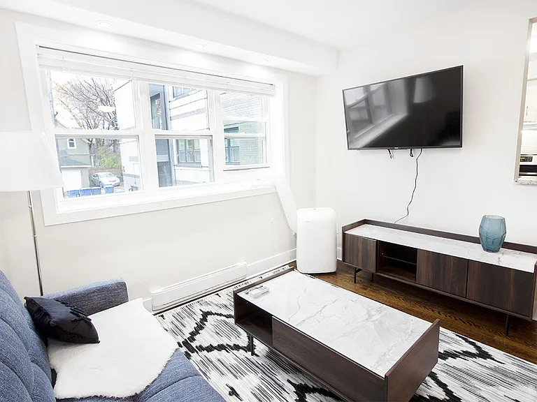 700 Corydon Ave #A — Photo 3