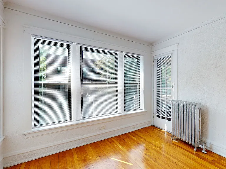 Dining/Living room
