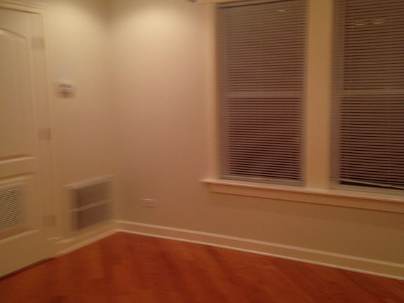 5th image of 947 N Kedvale Ave