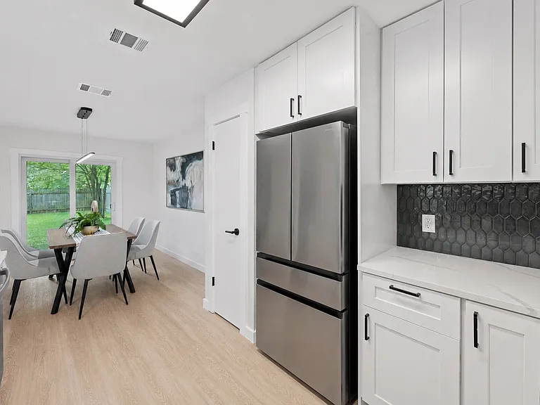 8205 Cattle Dr — Photo 12