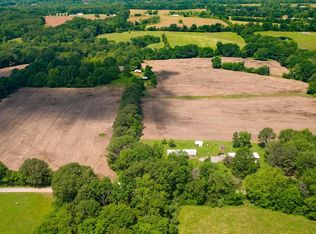 1385 Hummingbird Rd, Buncombe, IL 62912