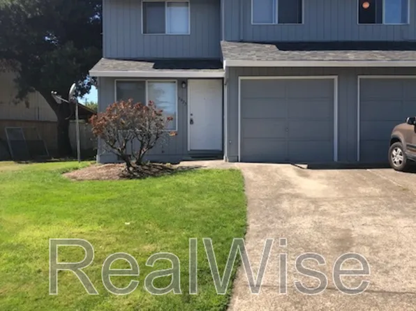 2933 SE 38th Ct, Hillsboro, OR 97123