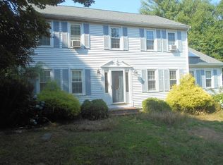 16 Dinahs Way, Wareham, MA 02571