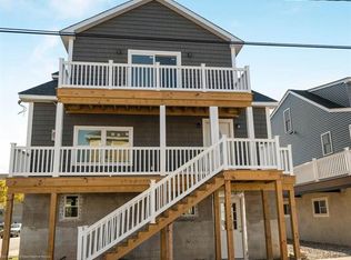 51 Waterwitch Ave, Highlands, NJ 07732