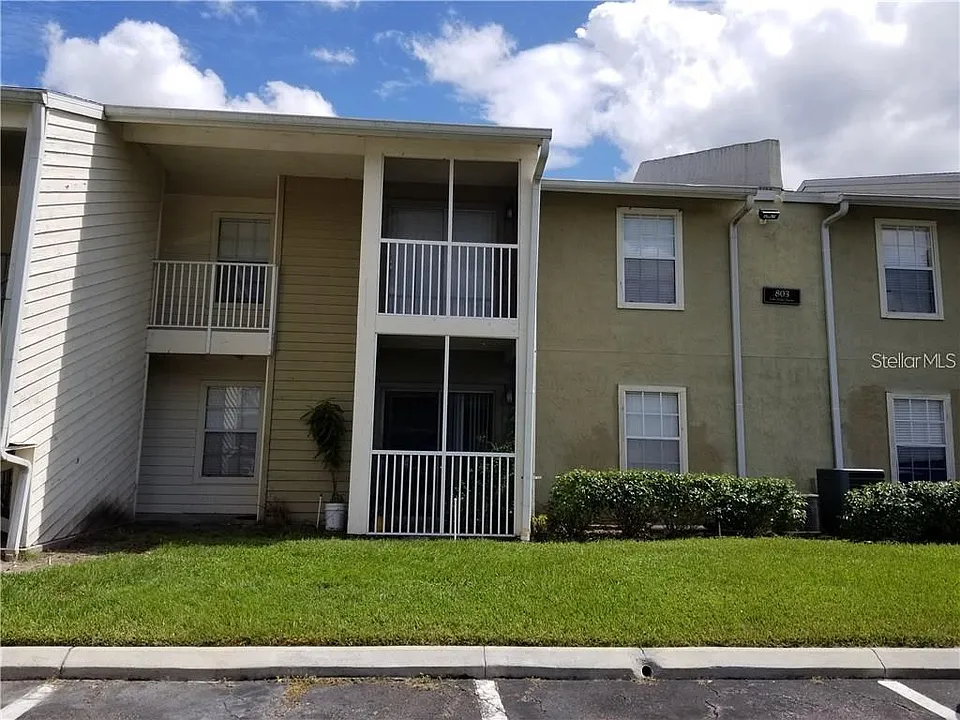 803 Lake Haven Sq #202
