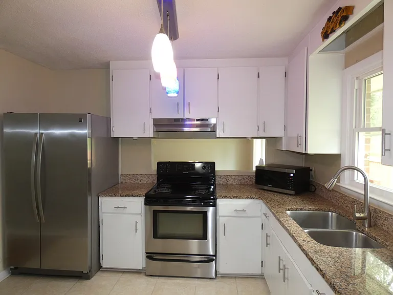 5800 Meadowbrook Rd — Photo 8