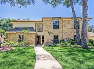 15715 Ridge Park Dr, Houston, TX 77095