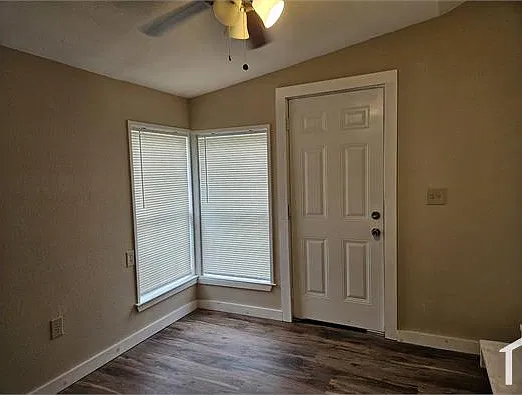 Studio, $795 — Photo 1