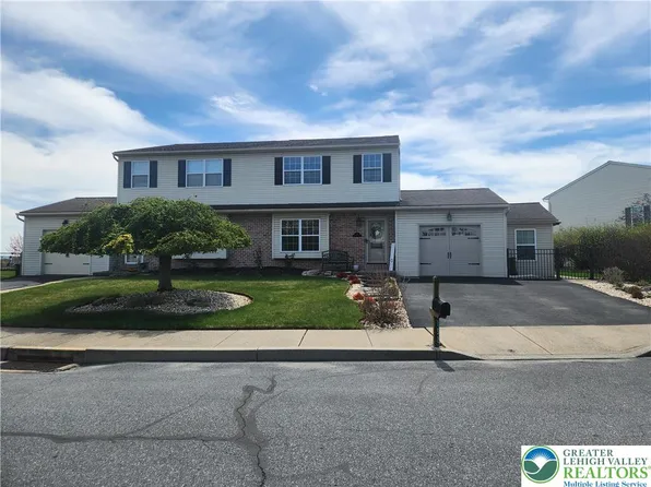 152 Boro Vu Dr, Northampton, PA 18067