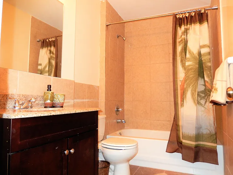 1304 Bender Ave — Photo 33