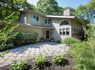 54 Baiting Dr, Baiting Hollow, NY 11933