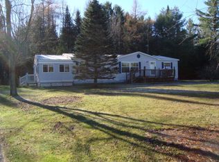 29 Lavalley Rd, Champlain, NY 12919