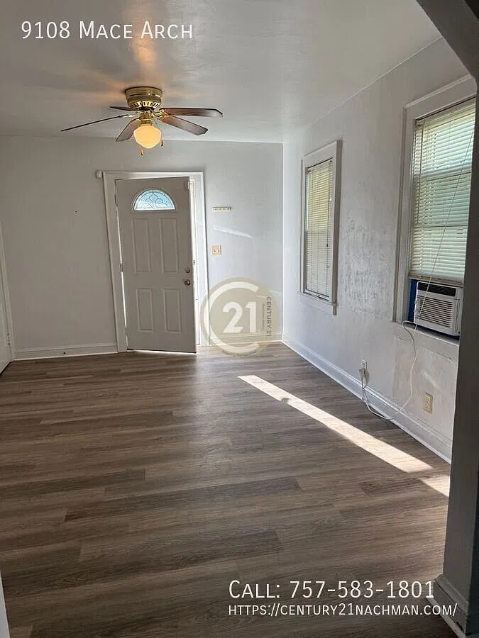 3 Bedroom Home With Washer/Dryer Hookups — Photo 3