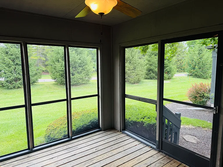 6956 Avery Rd — Photo 36