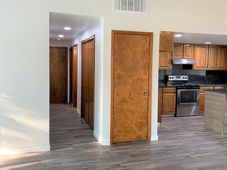 512 S Kearney Pl — Photo 27