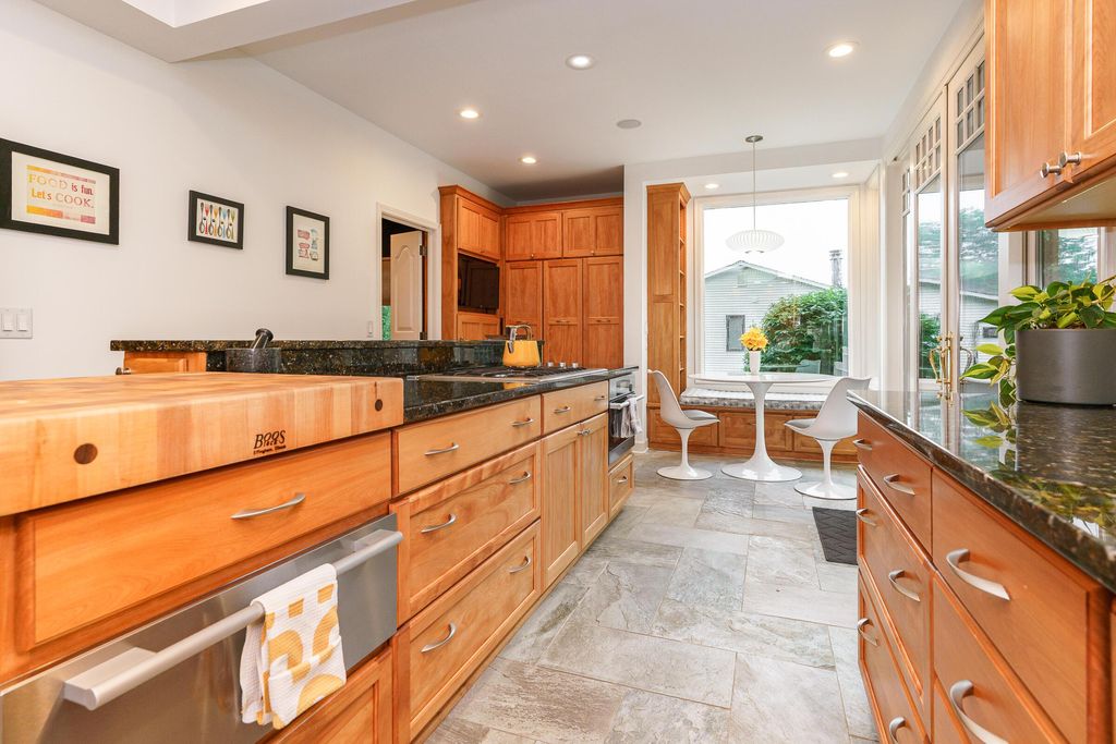 Real estate listing image