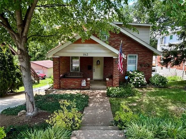 843 N Florissant Rd, Saint Louis, MO 63135