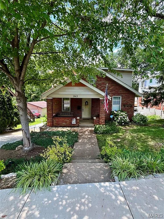 843 N Florissant Rd photo 1