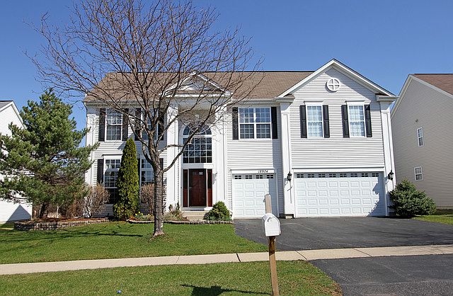 1st image of 18904 W North Woodale Trl