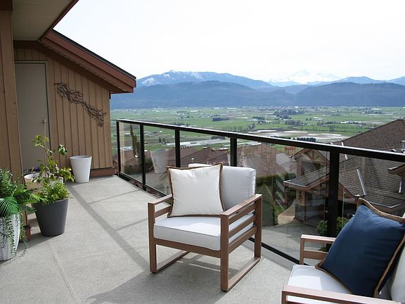 4th image of 35931 Empress Dr #9
