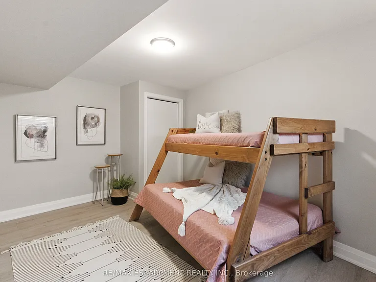 115 Pioneer Ln — Photo 35