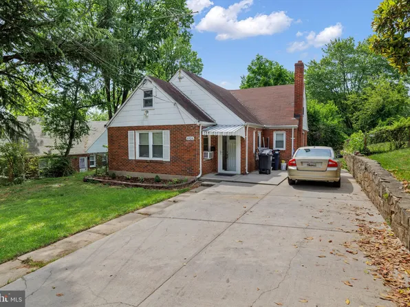 6924 Standish Dr, Hyattsville, MD 20784