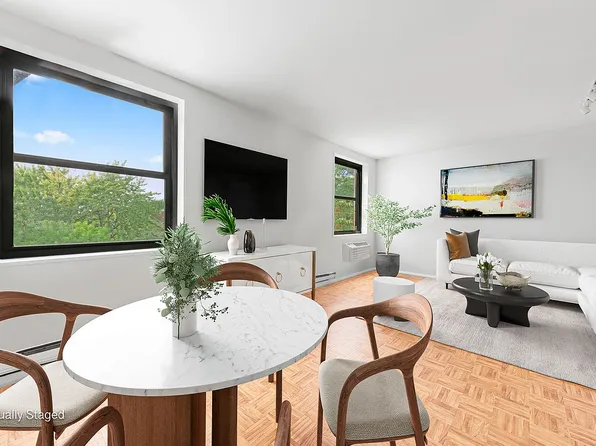 622 Washington St APT 5B, New York, NY 10014