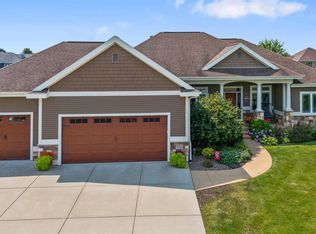3119 Saddle Brooke Trl, Sun Prairie, WI 53590