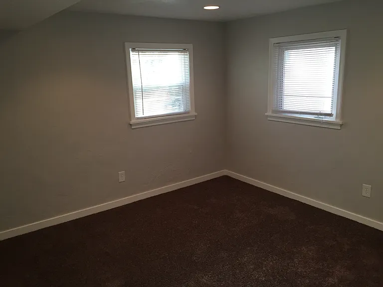 271 E 5th Ave #269.5 — Photo 10